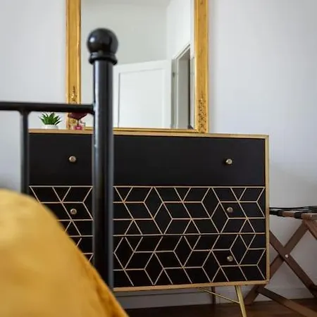Ciompi Square-hosted By Sweetstay Apartment